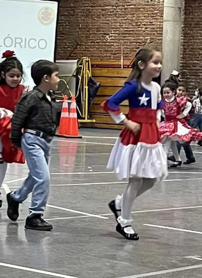 Danzas Folclóricas Pre Kínder y Kínder