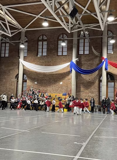 Danzas Folclóricas 1° y 2° Básico