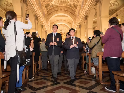 Sacramento de la Confirmación III° Medios