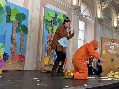 Obra de Teatro "Las Aventuras de Galletita" -  Cierre Primer Semestre, Primer Ciclo-.