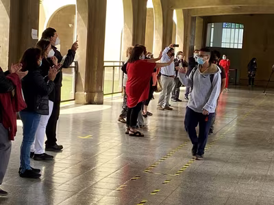 "El Pasillo" IVº Medios