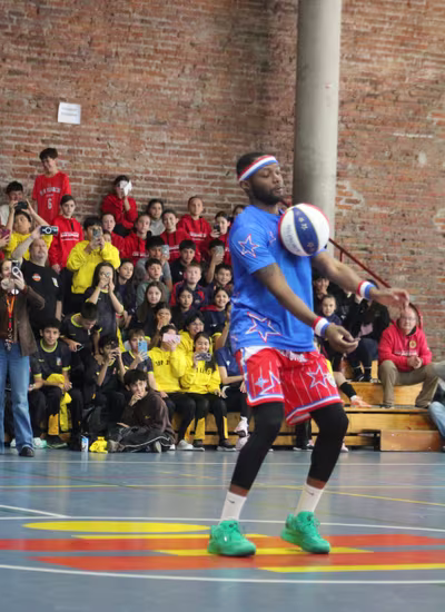 Harlem Globetrotters en el Colegio San Ignacio