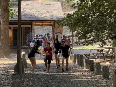 Campamento de la Amistad - 8° Básico