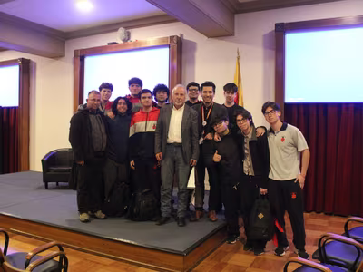 Charla vocacional con Fernando Paulsen
