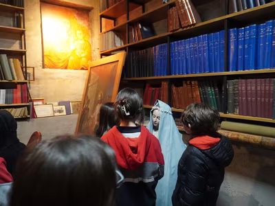 Visita Archivo del Colegio - 5° Básicos.