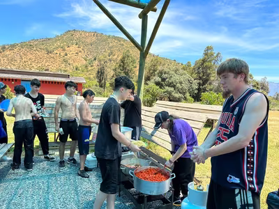 Campamento de la Amistad