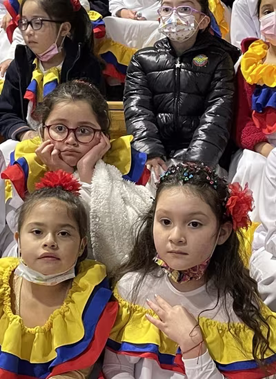 Danzas Folclóricas 1° y 2° Básico