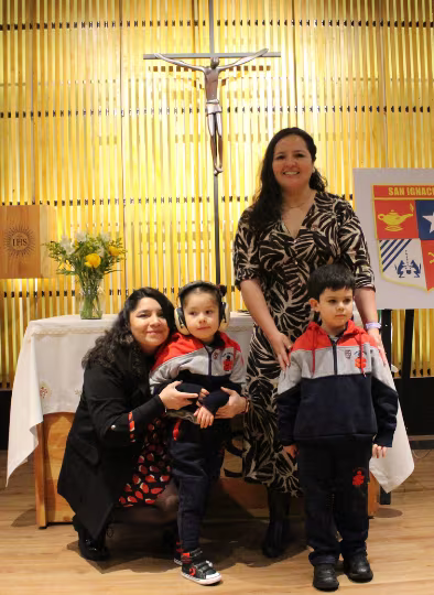 Liturgia Imposición de Insignias Kínder