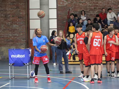 Harlem Globetrotters en el Colegio San Ignacio