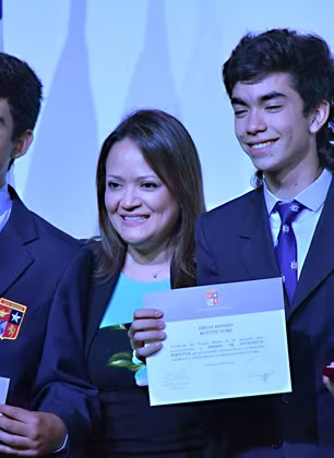 Graduación IVº Medios 2019, 2ª Parte