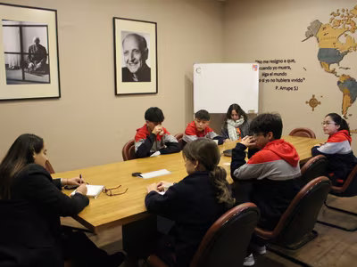 Visita Centro de Prevención de Abusos y Reparación al Colegio San Ignacio