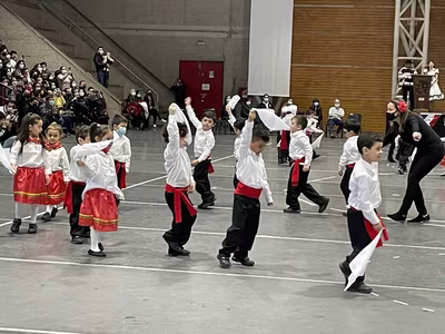 Danzas Folclóricas Pre Kínder y Kínder