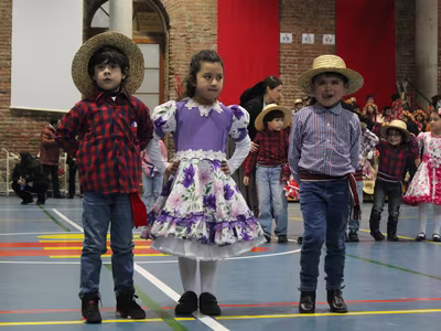 Bailes Folclóricos PK a 1° Básico y IV° Medios III