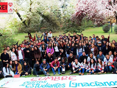Cumbre de estudiantes REI