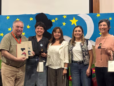Homenaje a Gabriela Mistral: Café Literario 2025
