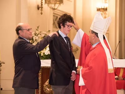 Sacramento de la Confirmación III° Medios