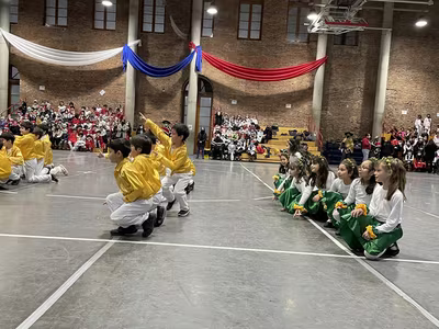 Danzas Folclóricas 1° y 2° Básico