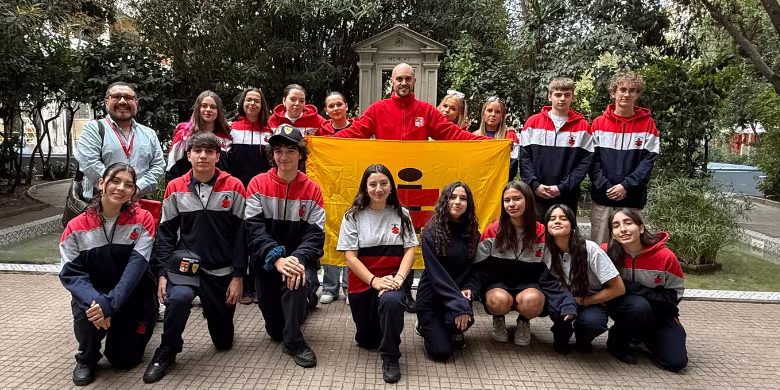 Desde Gdynia a Santiago: estudiantes polacos inician intercambio en nuestro colegio