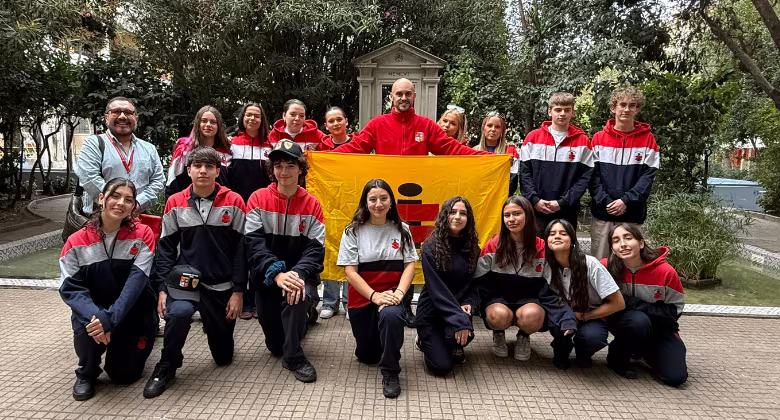 Desde Gdynia a Santiago: estudiantes polacos inician intercambio en nuestro colegio