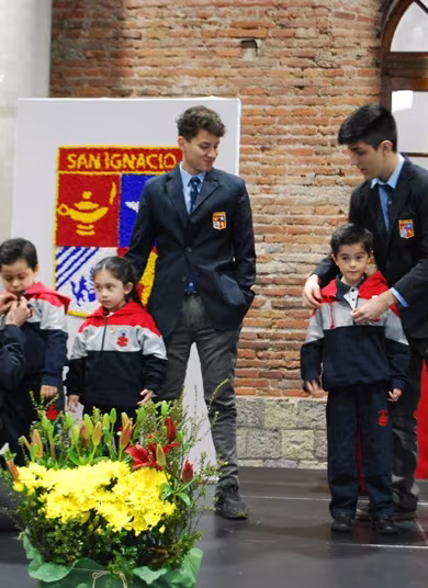 Ceremonia Imposición de Insignias, Kínder.