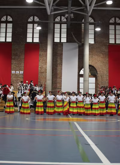 Bailes Folclóricos 2° a 4° Básico y III° Medios II
