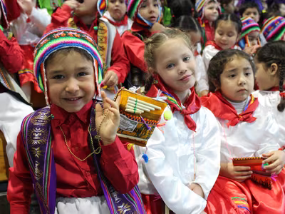 Bailes Folclóricos - Primer Ciclo
