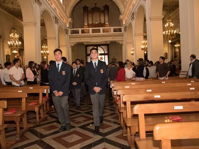 Sacramento de la Confirmación III° Medios