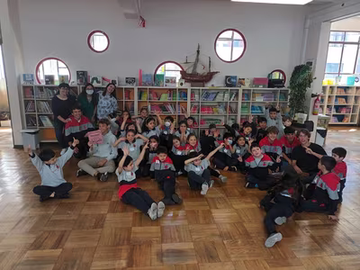 Estudiantes de Intercambio Cuentan cuentos.