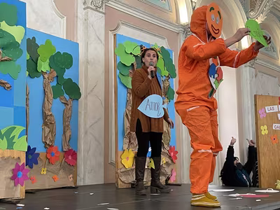 Obra de Teatro "Las Aventuras de Galletita" -  Cierre Primer Semestre, Primer Ciclo-.