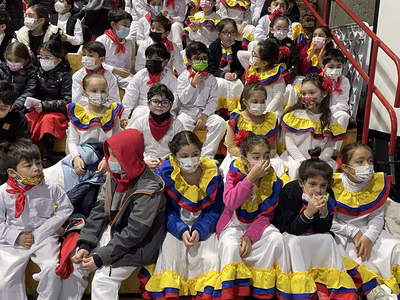 Danzas Folclóricas 1° y 2° Básico