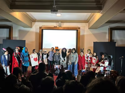 Cierre Academia de Teatro Obra "Alicia en el País de las maravillas"