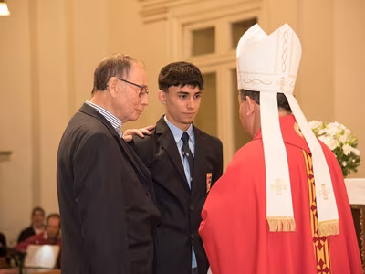 Sacramento de la Confirmación III° Medios