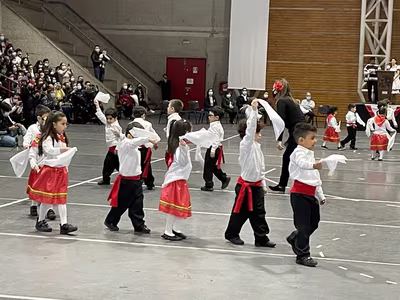 Danzas Folclóricas Pre Kínder y Kínder