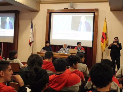 Charla Gabriel Salazar, Premio Nacional de Historia 2006