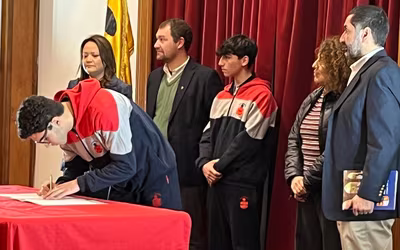 Colegio San Ignacio firma convenio con empresa “Praesidium”.