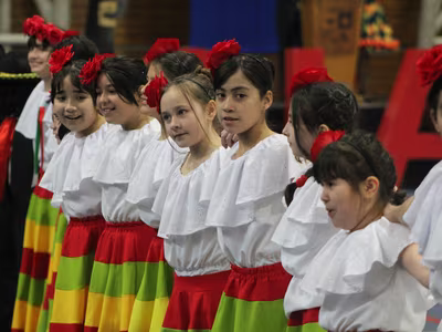 Bailes Folclóricos 2° a 4° Básico y III° Medios II