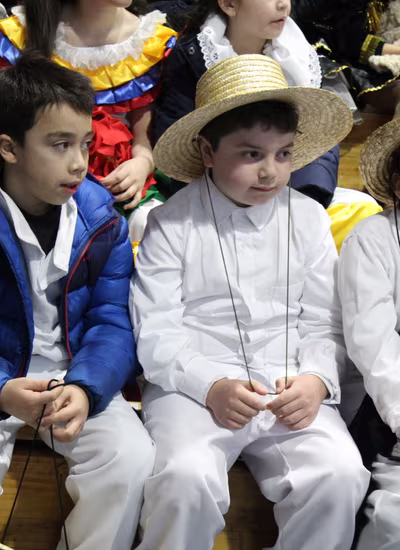 Bailes Folclóricos - Primer Ciclo