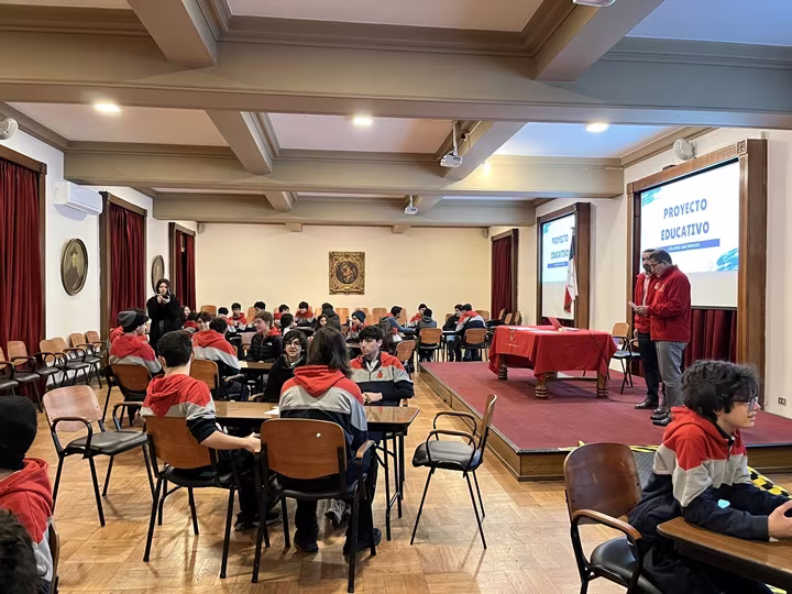 Estudiantes 5° Básico a IV° medio - PEI