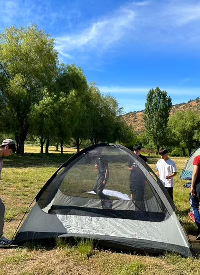 Campamento de la Amistad