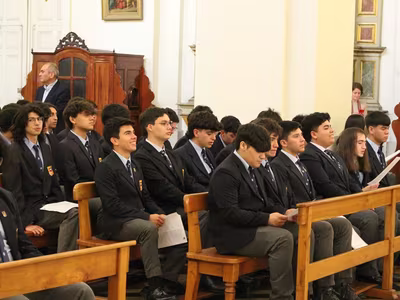 Misa Entrega de Cruces - IV° Medios 2023