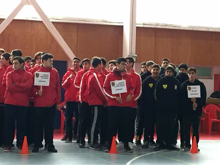 Campeonato de básquetbol, REI