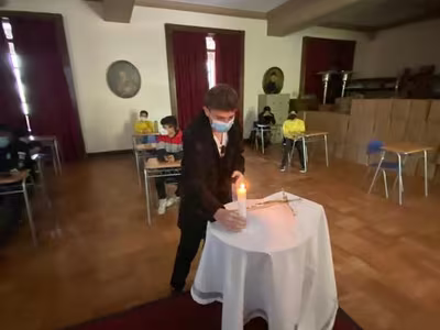 Jornada El Todo es más...IVº Medios