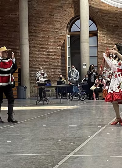 Danzas Folclóricas 3° y 4° Básicos