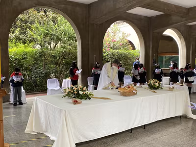 Primera Comunión 5° Básico B