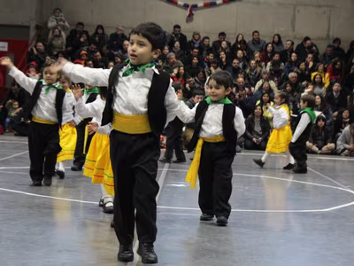Bailes Folclóricos - Primer Ciclo