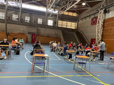 IVº Medios vuelven al Colegio...