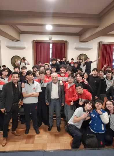 Charla vocacional con Fernando Paulsen