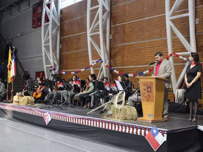 Bailes Folclóricos - Primer Ciclo