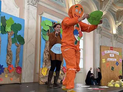 Obra de Teatro "Las Aventuras de Galletita" -  Cierre Primer Semestre, Primer Ciclo-.