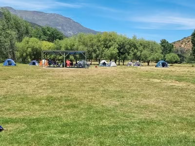 Campamento de la Amistad